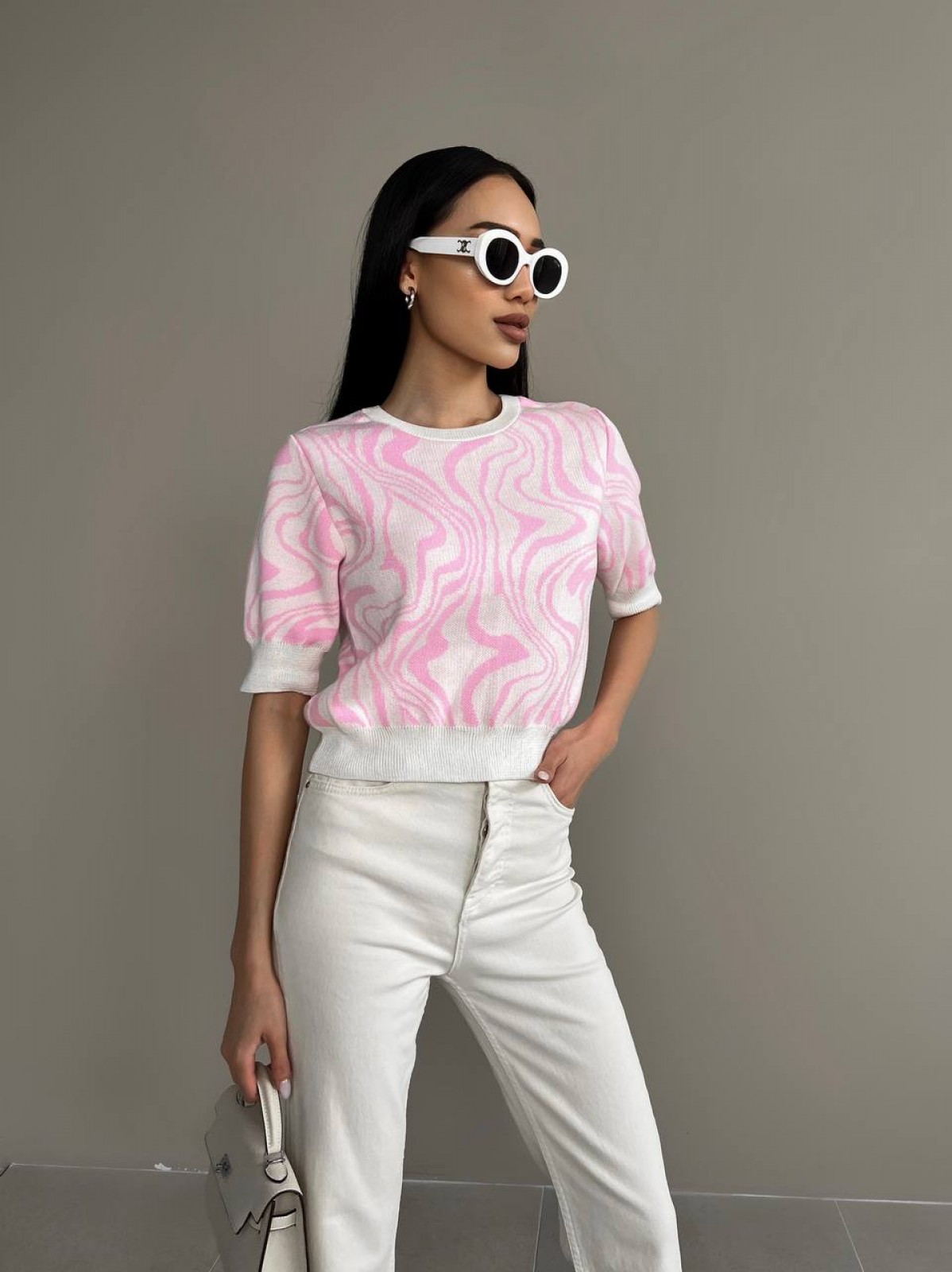 Жіноча футболка з хвилеподібним малюнком колір молочний-рожевий р.42/46 432200