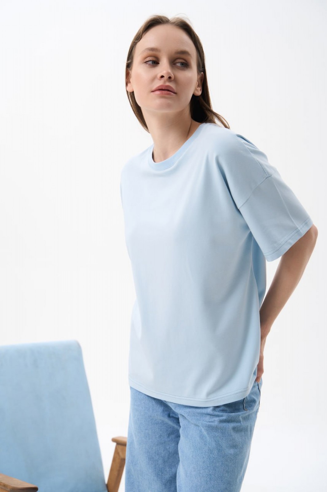 Жіноча футболка OVERSIZE колір світло-блакитний р.M 459162