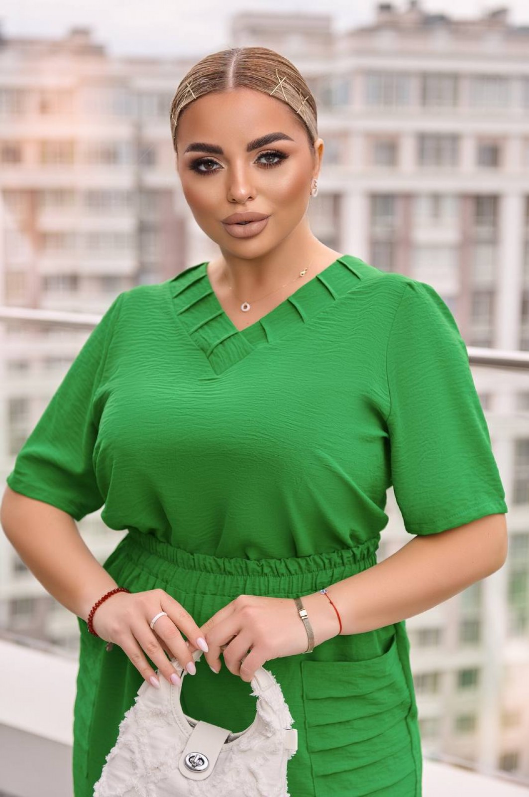 Жіночий  костюм футболка та шорти колір зелений р.50/52 459051